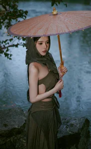 YiTuYu Art Language Vol.6809 Featuring the Graceful Chinese Model Xi Xi - image 12