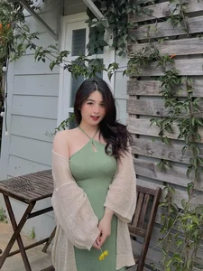 The Enchanting Sweetness and Natural Beauty of the Famous Tay Ethnic Hot Girl: A Stunning Gallery Collection - image 6