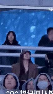 Understanding the Realities of K-pop Dating Rumors: Jang Won Young and V (BTS) - image 17