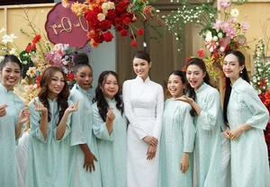 Son Tung M-TP Dedicates New Song to Fans and Le Quyen Reveals Her Luxurious Da Lat Villa - image 1