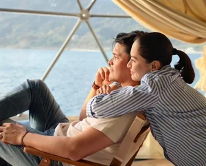 The Radiant Glow of Marian Rivera: Embracing Mature Beauty and Sophisticated Style - image 0