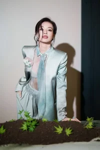 Shu Qi Surprises Fans by Requesting Roles from Young Directors - image 0