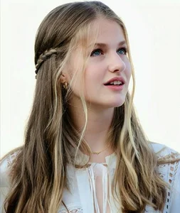 The Enchanting Elegance of Europe’s Most Beautiful Modern Princesses and Royal Style Icons - image 1