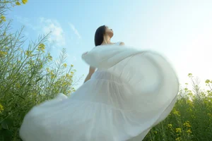 YiTuYu Art Language Vol.10186 Featuring Xin Jie: A Stunning 33-Page Visual Gallery - image 25