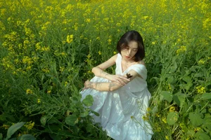 YiTuYu Art Language Vol.10186 Featuring Xin Jie: A Stunning 33-Page Visual Gallery - image 10