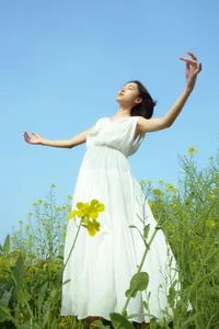 YiTuYu Art Language Vol.10186 Featuring Xin Jie: A Stunning 33-Page Visual Gallery - image 5
