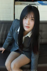Sophisticated Grace: Wanping Features in the IESS Gentle S Photo Gallery - image 59