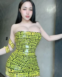 Elegant Beauty Gallery: Captivating Portraits of Dương Nguyệt Cầm and Modern Aesthetic Trends - image 13