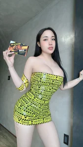 Elegant Beauty Gallery: Captivating Portraits of Dương Nguyệt Cầm and Modern Aesthetic Trends - image 36