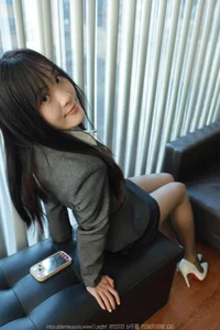 Sophisticated Style in IESS No.1633 featuring Wan Ping - image 39