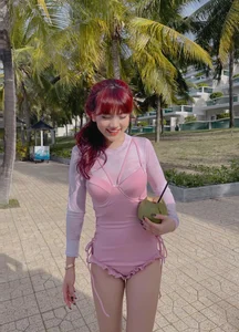 The Radiant Beauty of the Lam Dong Hot Girl: A Social Media Sensation - image 5