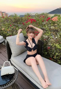 The Radiant Beauty of the Lam Dong Hot Girl: A Social Media Sensation - image 8