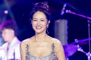 Diva Hong Nhung Opens Up About Health Challenges and Planning for Her Children's Future - image 0