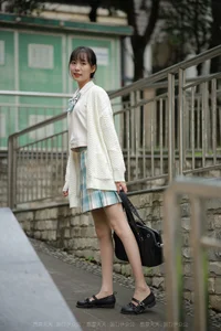 IESS Tuantuan JK Uniform Gallery: Long Legs and Youthful Style - image 89