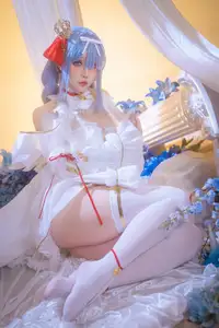Coser Hoshilily's Azur Lane Janus Cosplay: Ethereal Beauty in a Dream - image 7
