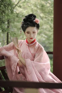 Art Language Vol.6713 Ruan Yu - Elegant Photography Collection by YiTuYu艺图语 - image 2